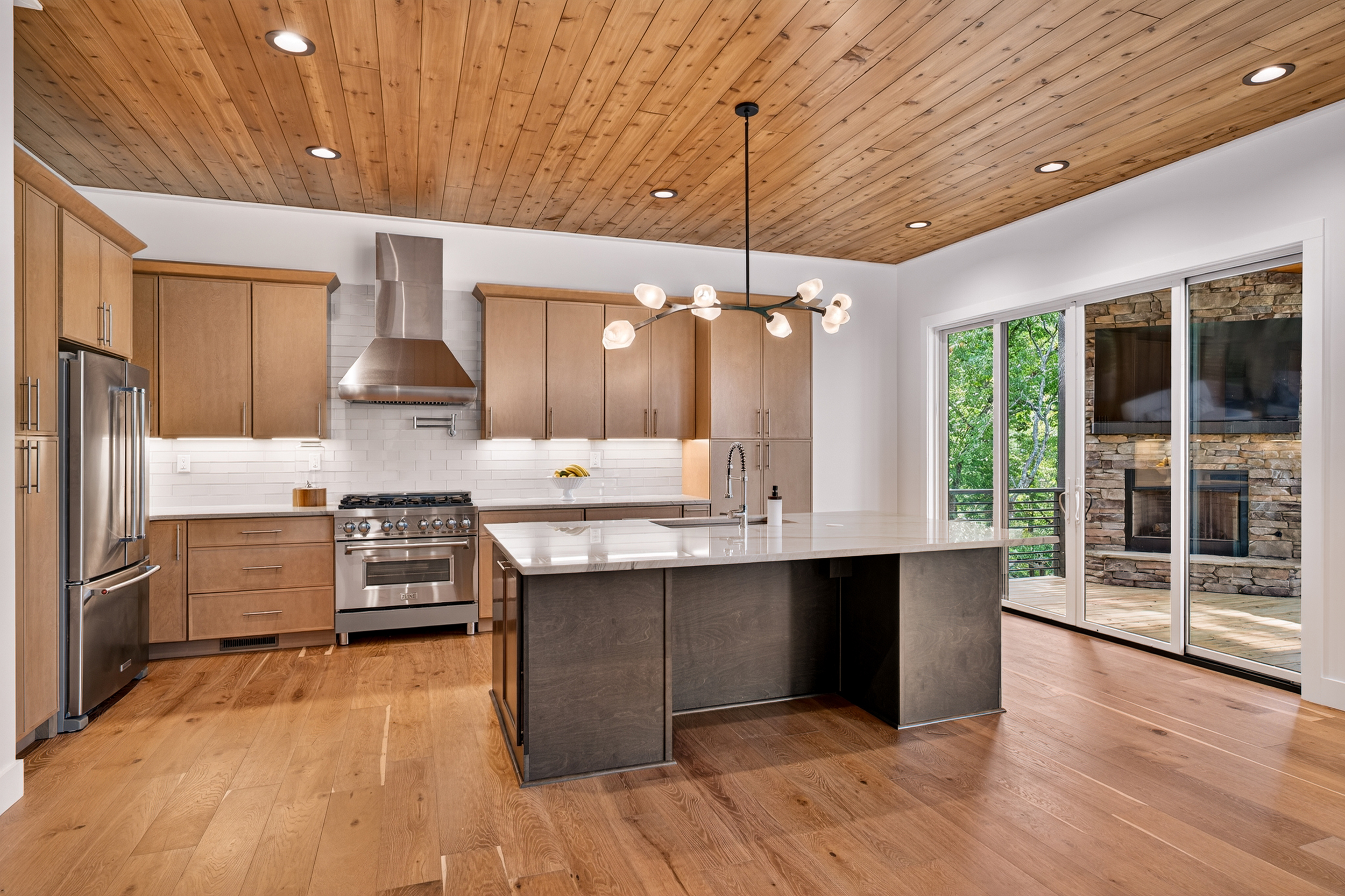 Main level - photo 3